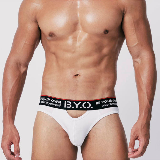 【斷碼】B.Y.O.BeYourOwn-洞洞三角內褲-純棉白（S / L / XL）
